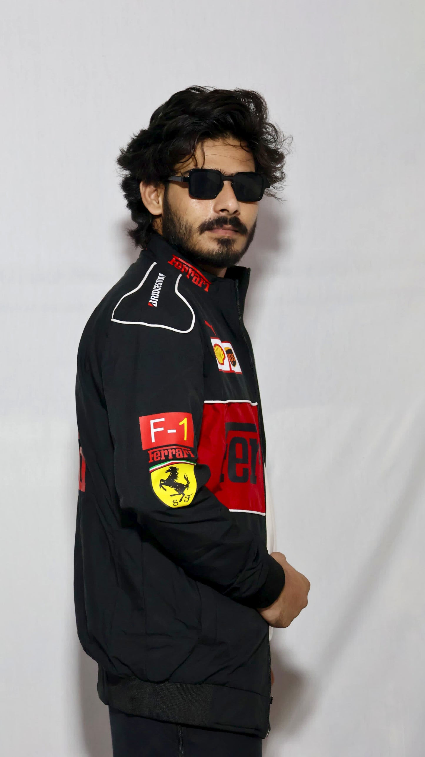 Racing F1 Ferrari jacket in black for unisex.