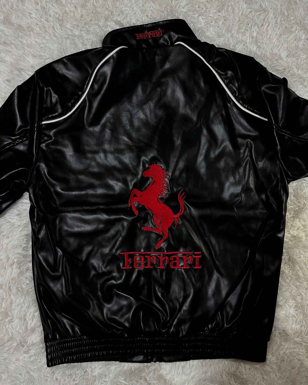 Racing-style leather jacket black and red by Xoratic